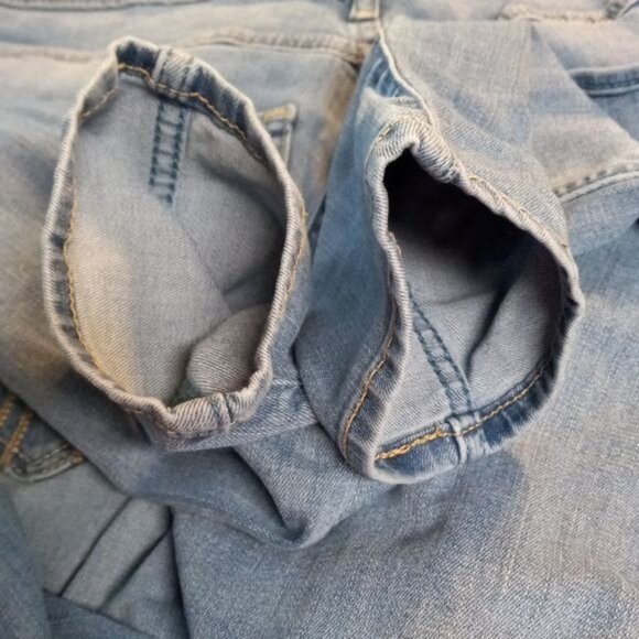 Hollister Size 7R 28x30 Jeans Womens High Rise Super Skinny Denim Blue Destroyed - Picture 8 of 11